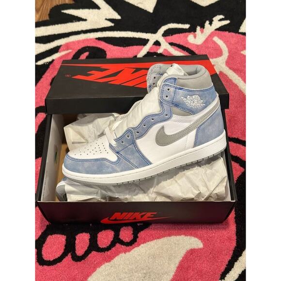 Jordan 1 Retro High Hyper Royal Smoke Grey - Picture 8 of 8